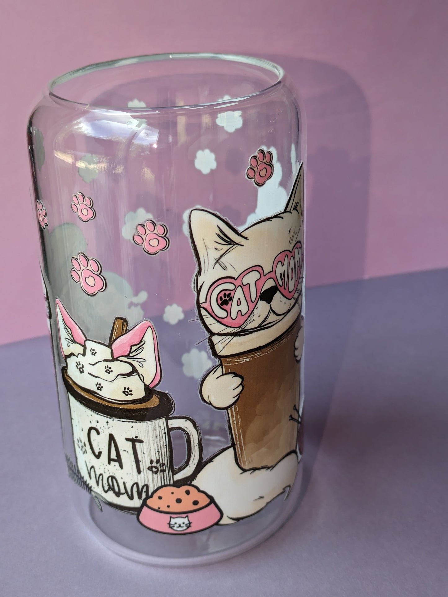 Cat Mom 16 Ounce Libby Glass Can for hot or cold drinks